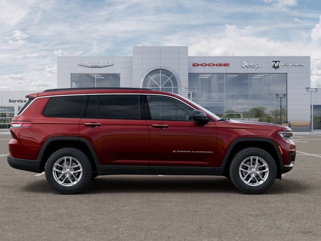 New 2025 Jeep Grand Cherokee L Laredo w/ Luxury Tech Group I AWD/4WD image 22