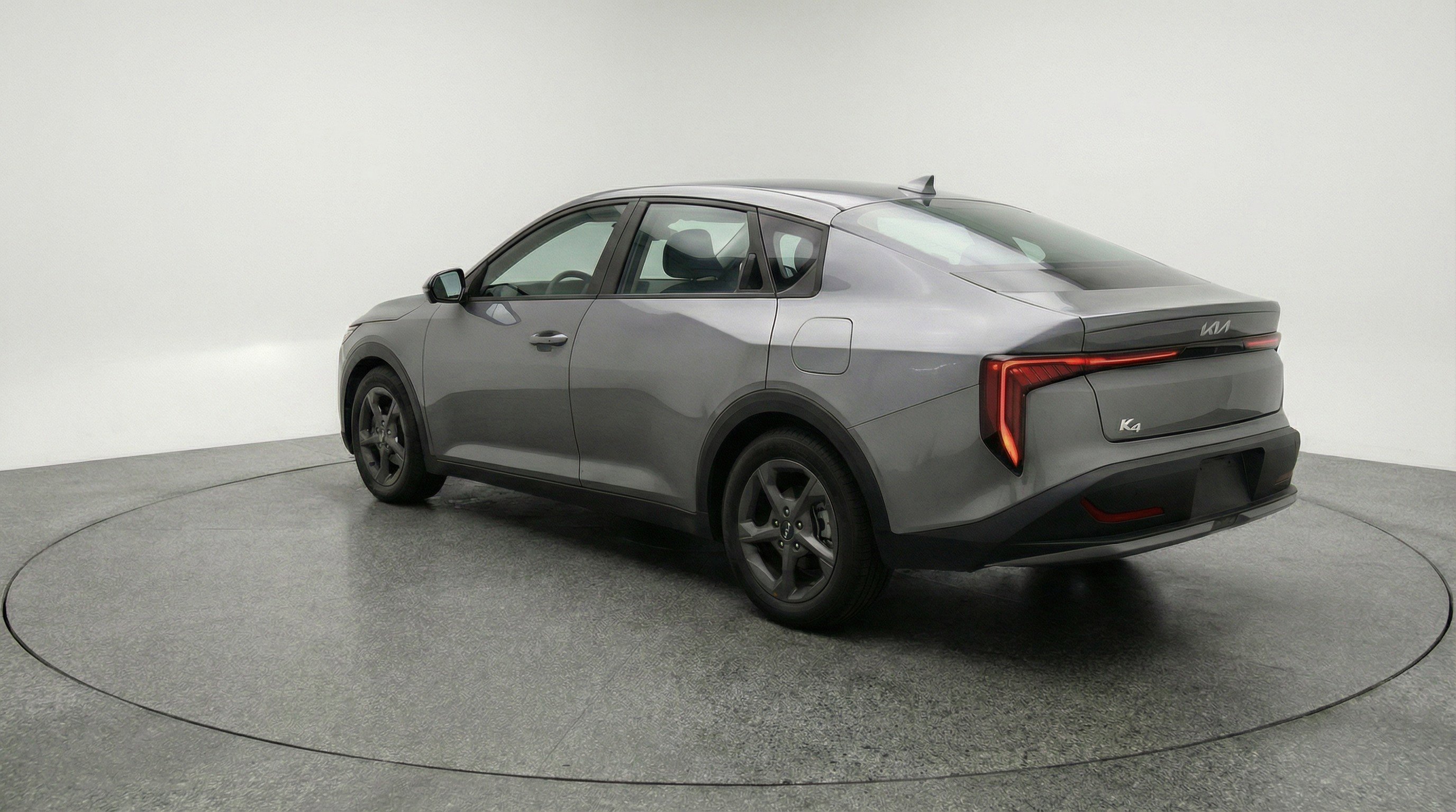 Used 2025 Kia K4 LXS image 6