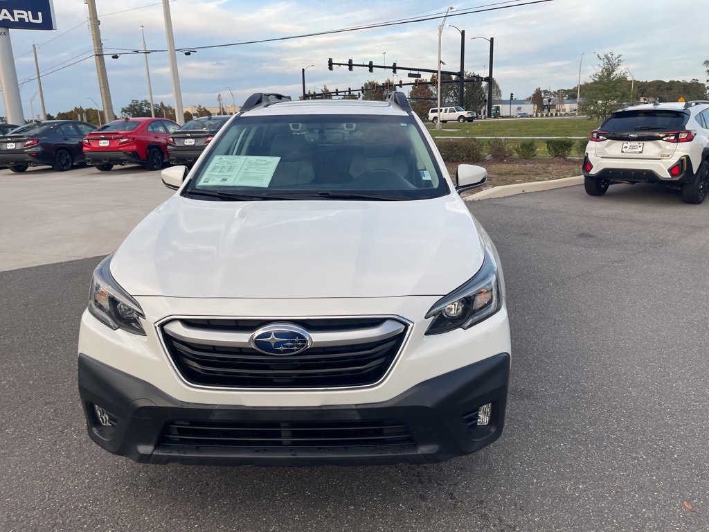 Certified 2022 Subaru Outback Premium image 2