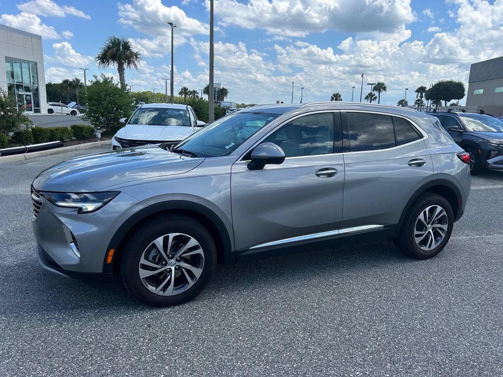 Used 2023 Buick Envision Essence AWD/4WD image 10