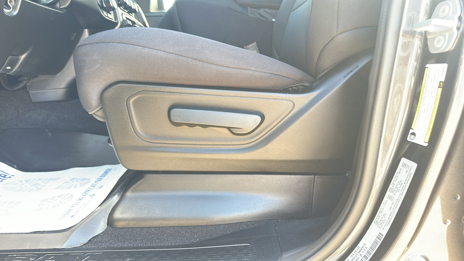 Used 2025 RAM 1500 Warlock AWD/4WD image 10