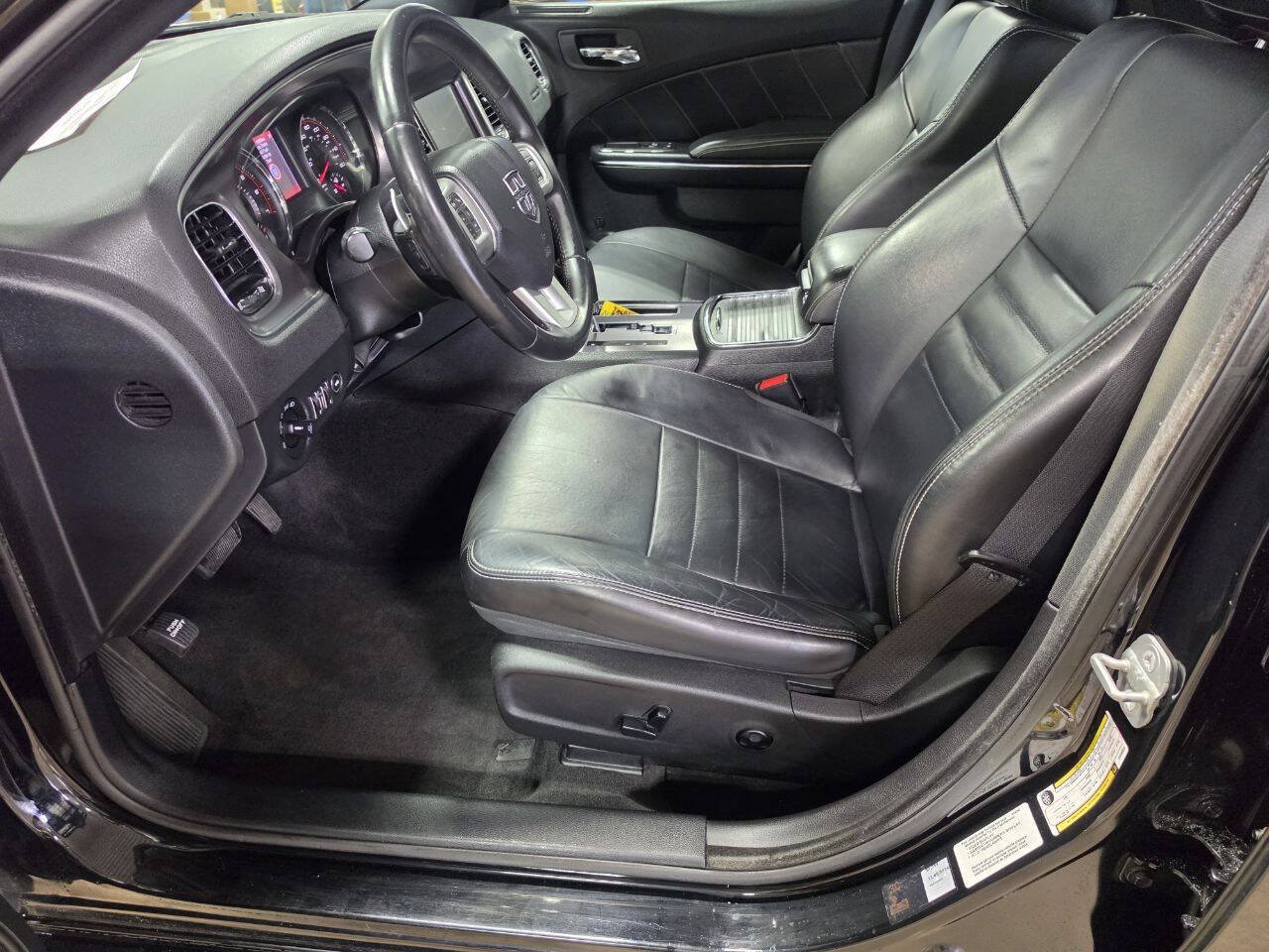 Used 2014 Dodge Charger R/T AWD/4WD image 22