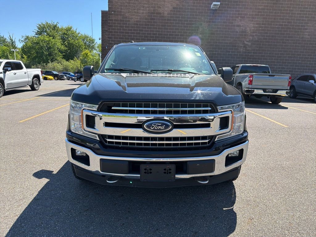 Used 2018 Ford F150 XLT w/ Equipment Group 302A Luxury AWD/4WD image 4