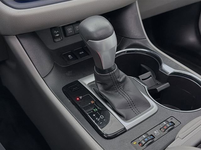 Used 2017 Toyota Highlander Limited image 19