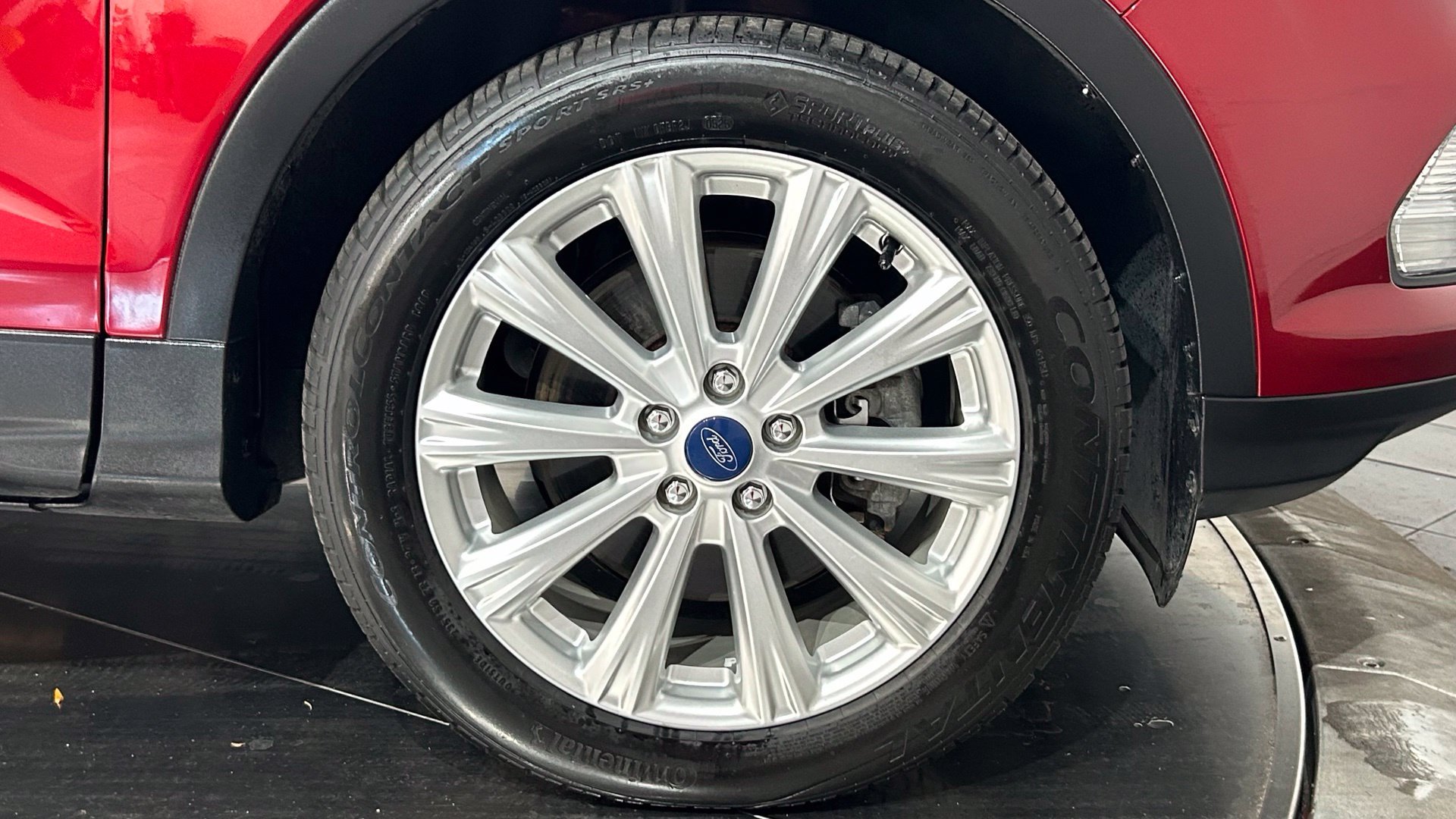 Used 2019 Ford Escape SEL AWD/4WD image 21