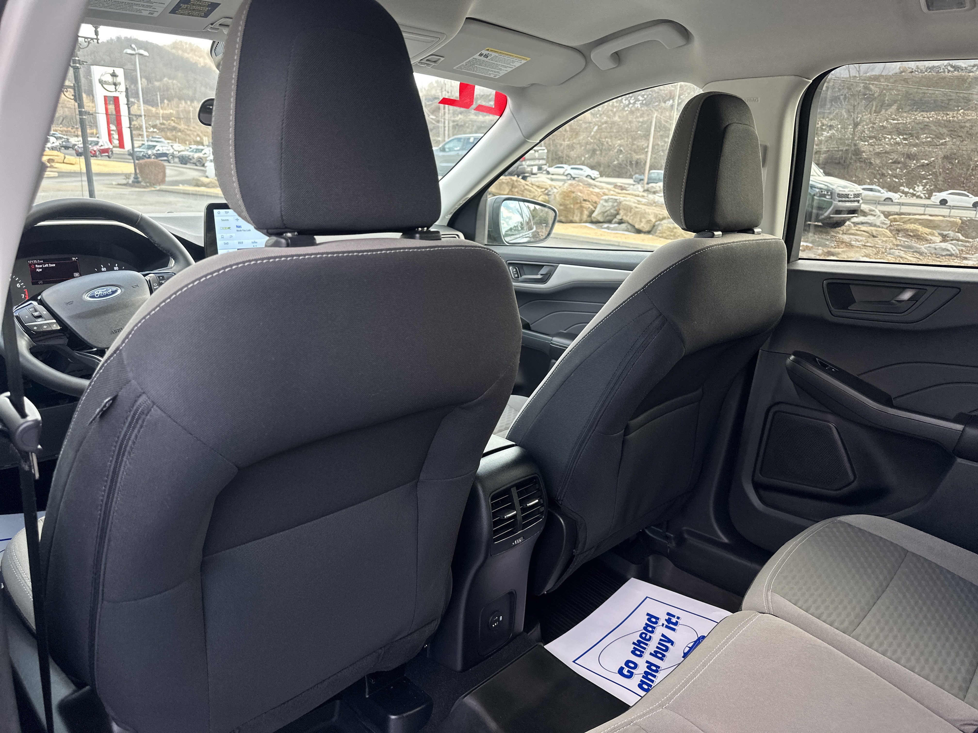 Used 2022 Ford Escape SE w/ Convenience Package image 19