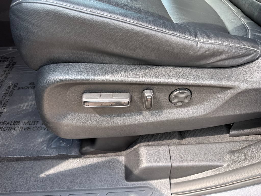 Used 2024 Honda Odyssey EX-L image 16