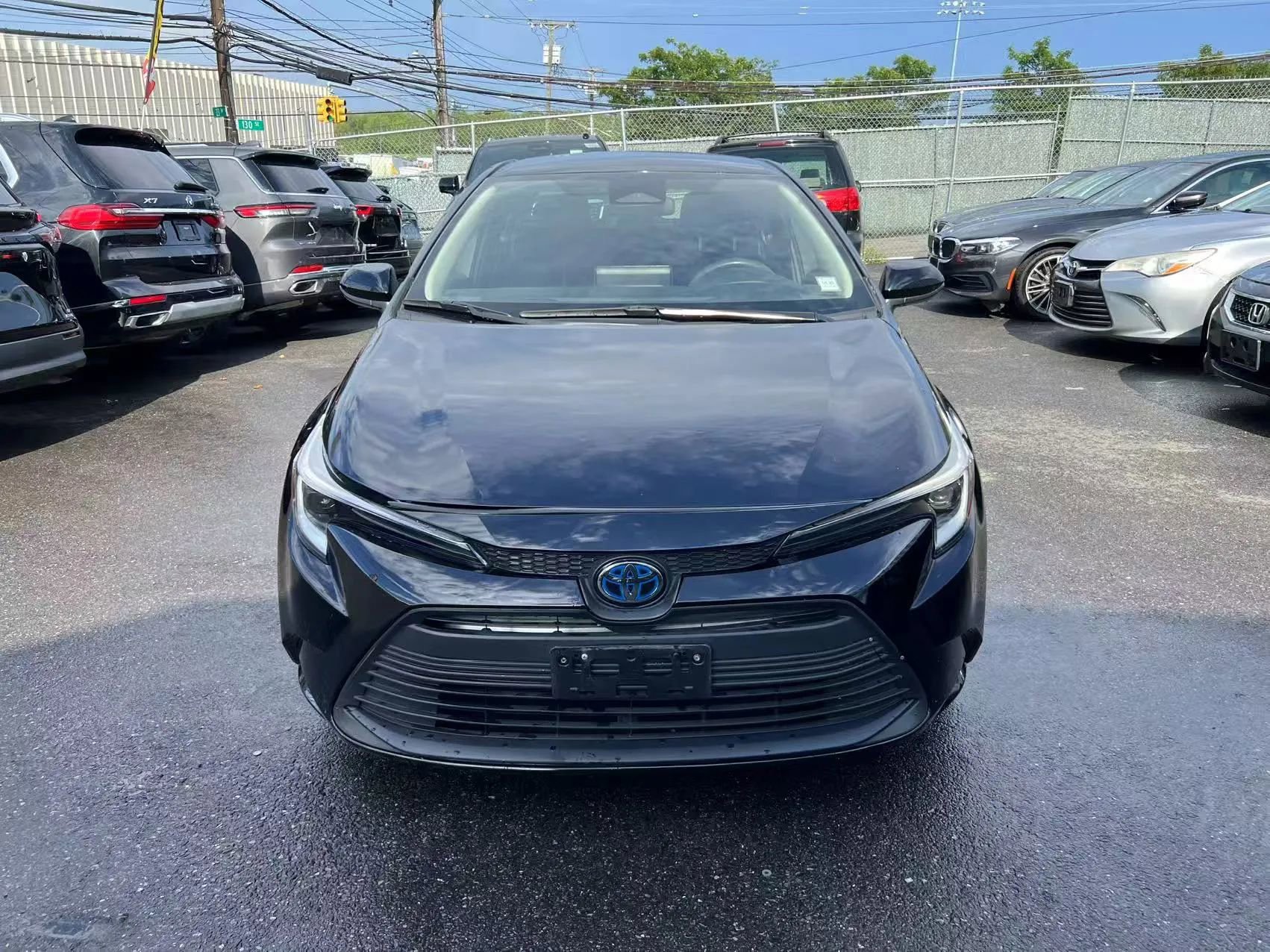 Used 2023 Toyota Corolla LE image 1