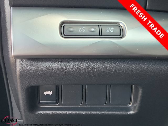 Used 2023 Nissan Maxima SV w/ Floor Mat Group FWD image 20