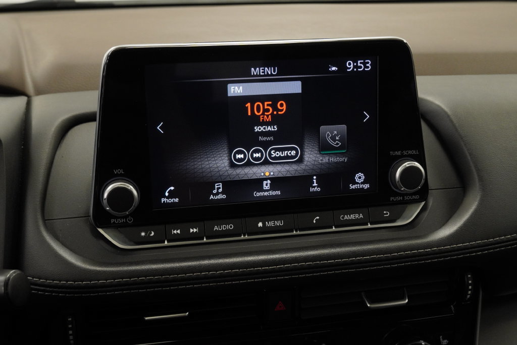 Used 2023 Nissan Rogue SV w/ SV Premium Package AWD/4WD image 19