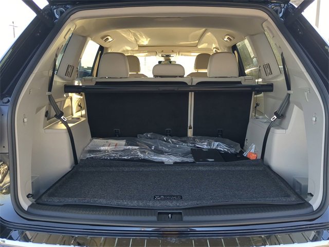 New 2026 Volkswagen Atlas SEL Premium R-Line image 8