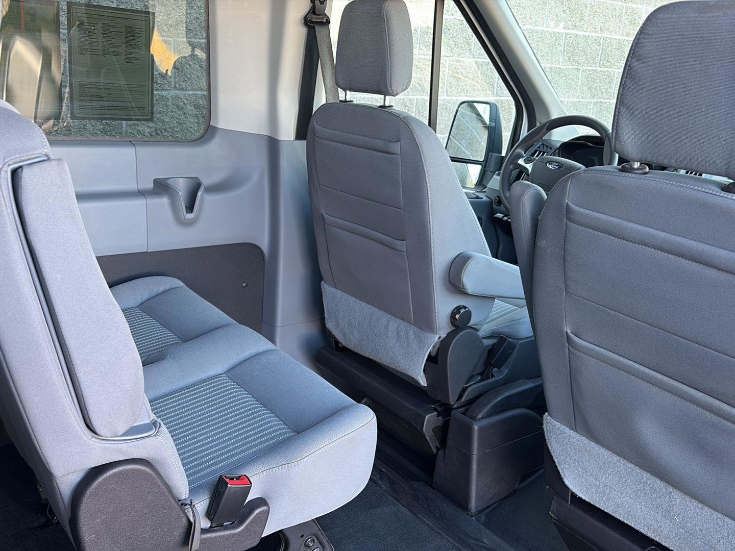 Used 2018 Ford Transit 150 XLT image 26