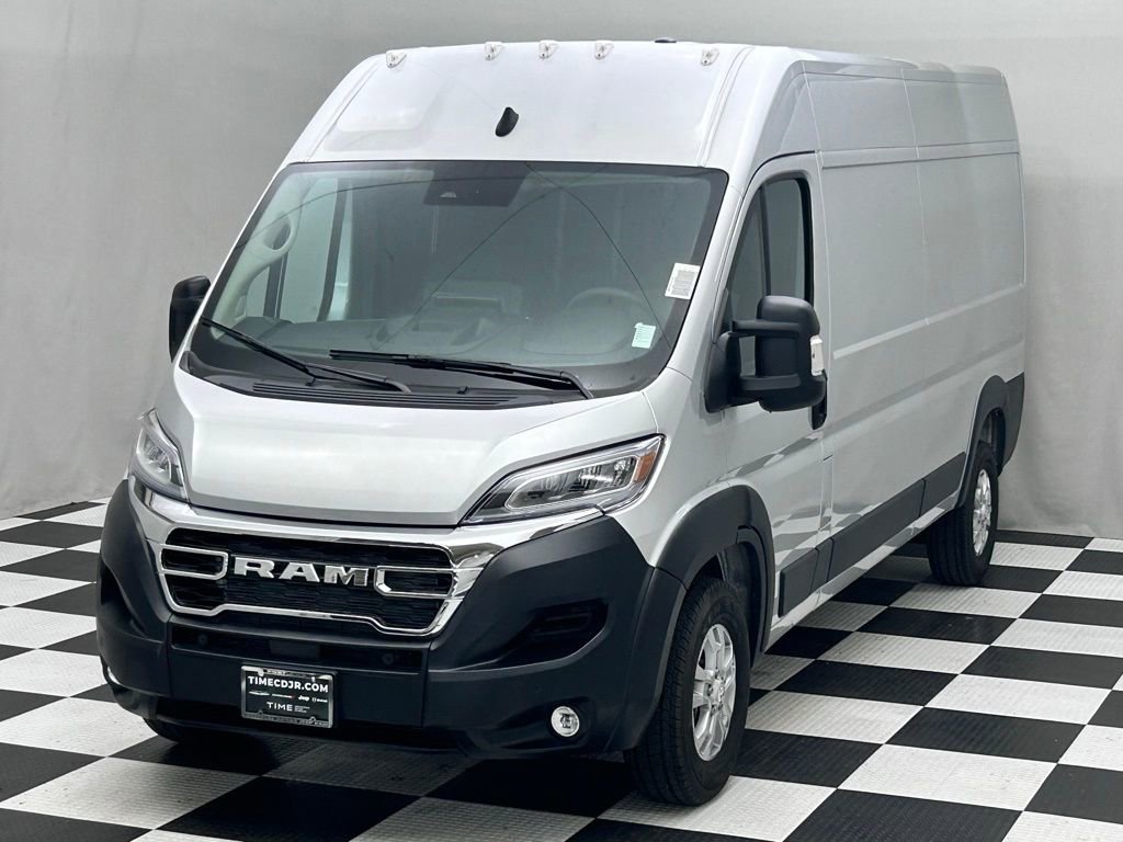 New 2026 RAM ProMaster 3500 w/ Quick Order Package 22G SLT image 4