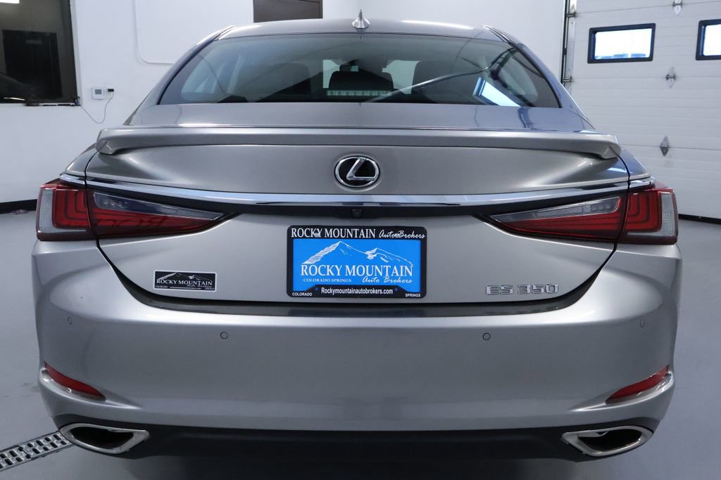 Used 2019 Lexus ES 350 w/ Premium Package image 6