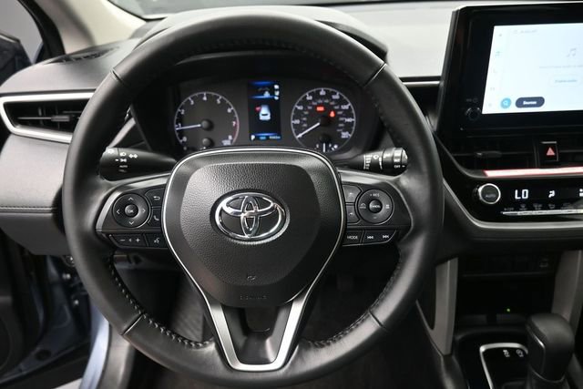 Used 2024 Toyota Corolla Cross LE FWD image 7