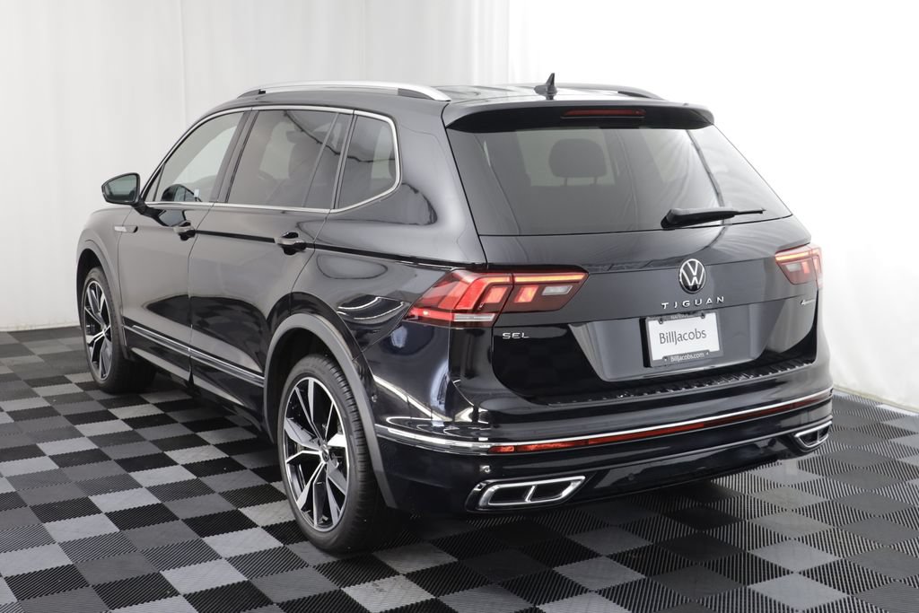 Certified 2022 Volkswagen Tiguan SEL R-Line AWD/4WD image 17