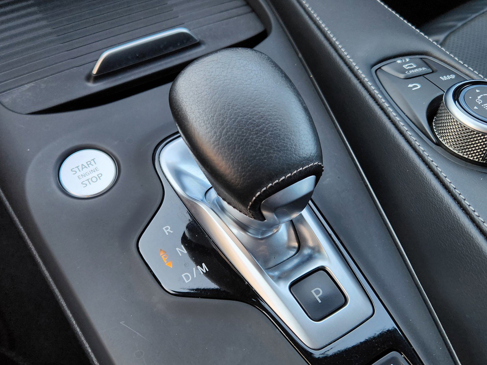 Used 2023 INFINITI QX55 Essential w/ Accent Package image 21