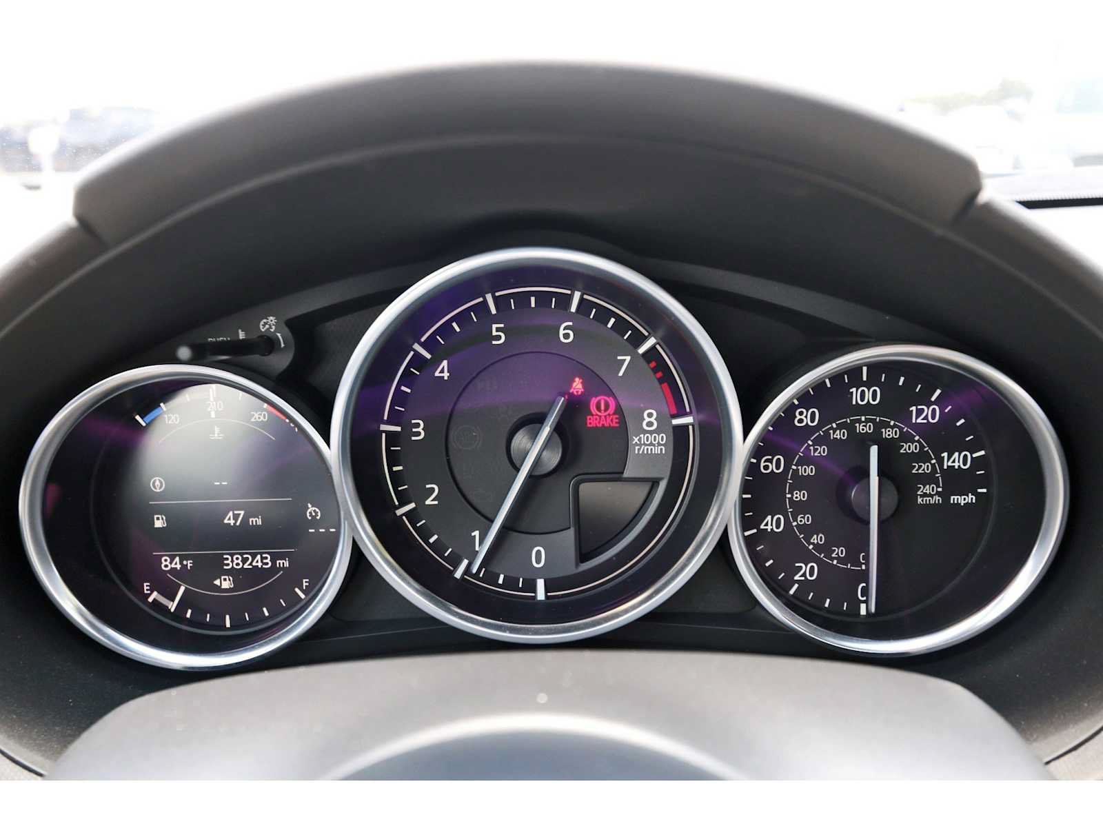 Used 2021 MAZDA MX-5 Miata Grand Touring RWD image 10