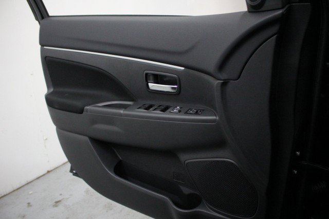 New 2026 Mitsubishi Outlander Sport ES image 15