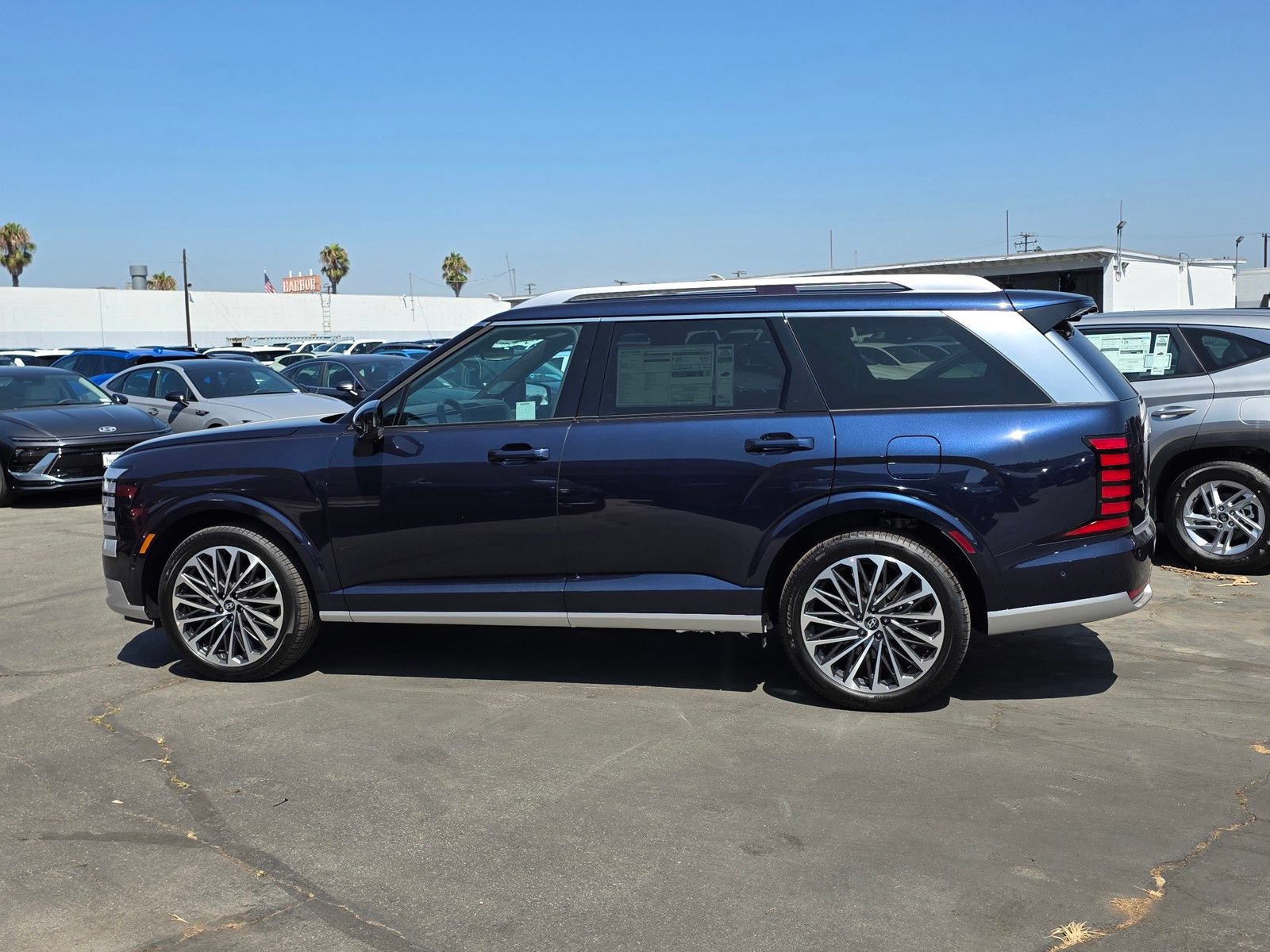 New 2026 Hyundai Palisade Calligraphy AWD/4WD image 10