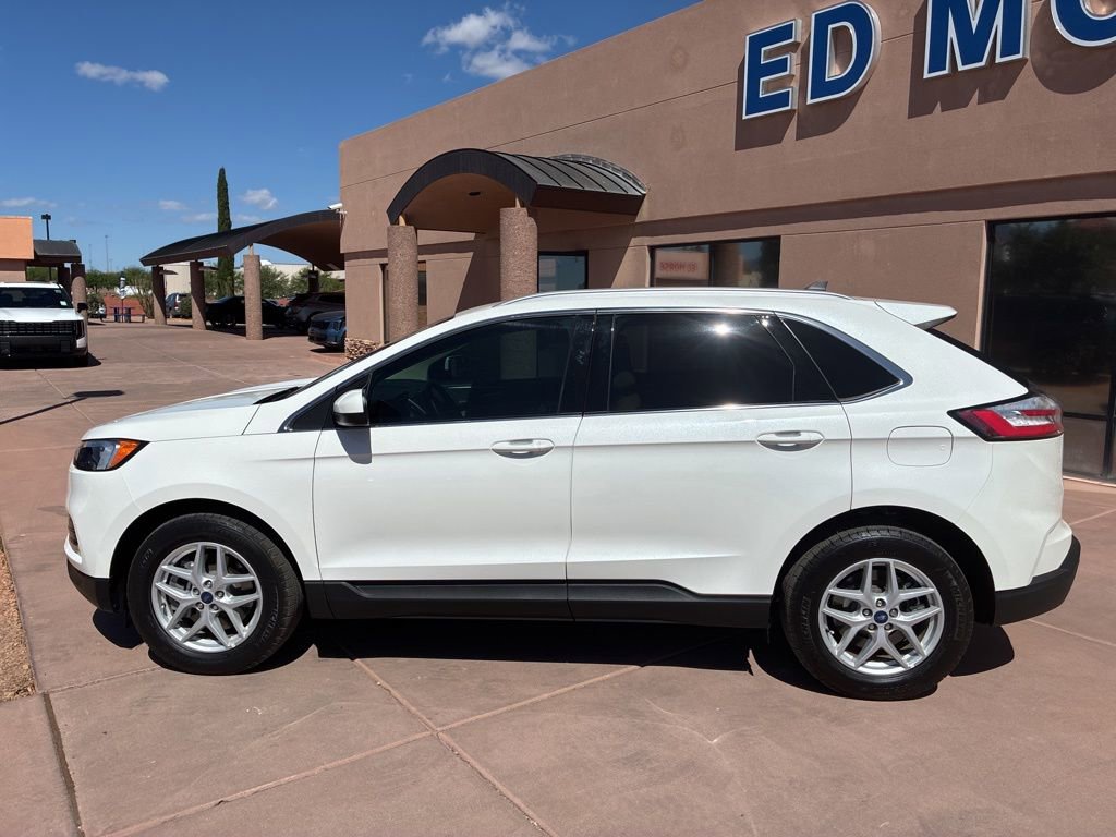 Used 2022 Ford Edge SEL w/ Convenience Package image 5