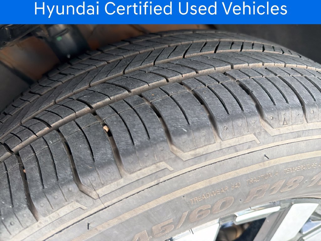 Certified 2026 Hyundai Santa Cruz SEL FWD image 12