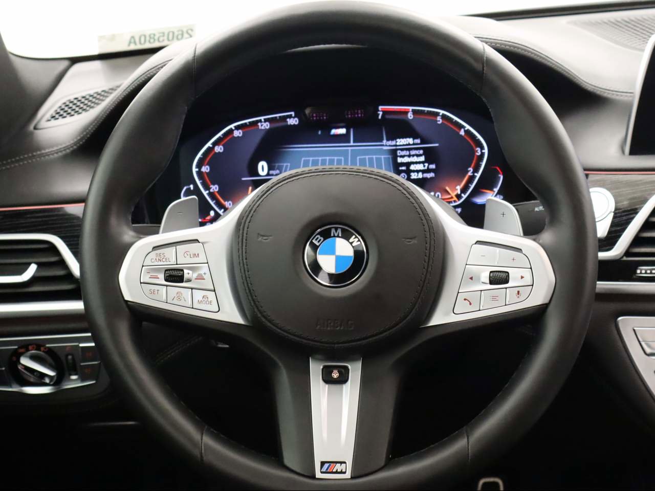 Used 2022 BMW 750i xDrive w/ Executive Package image 15