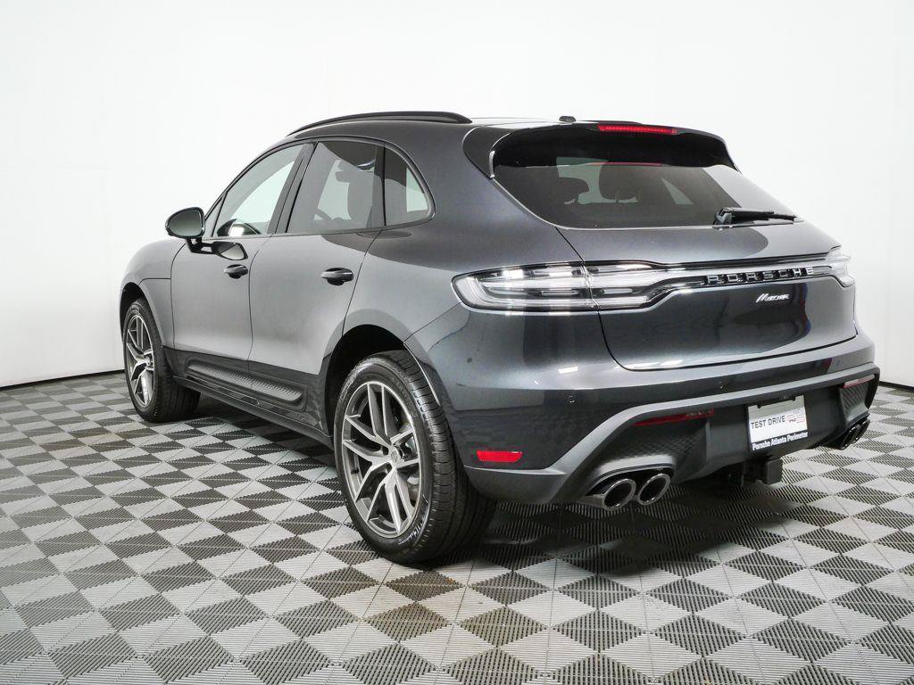 New 2026 Porsche Macan AWD/4WD image 3