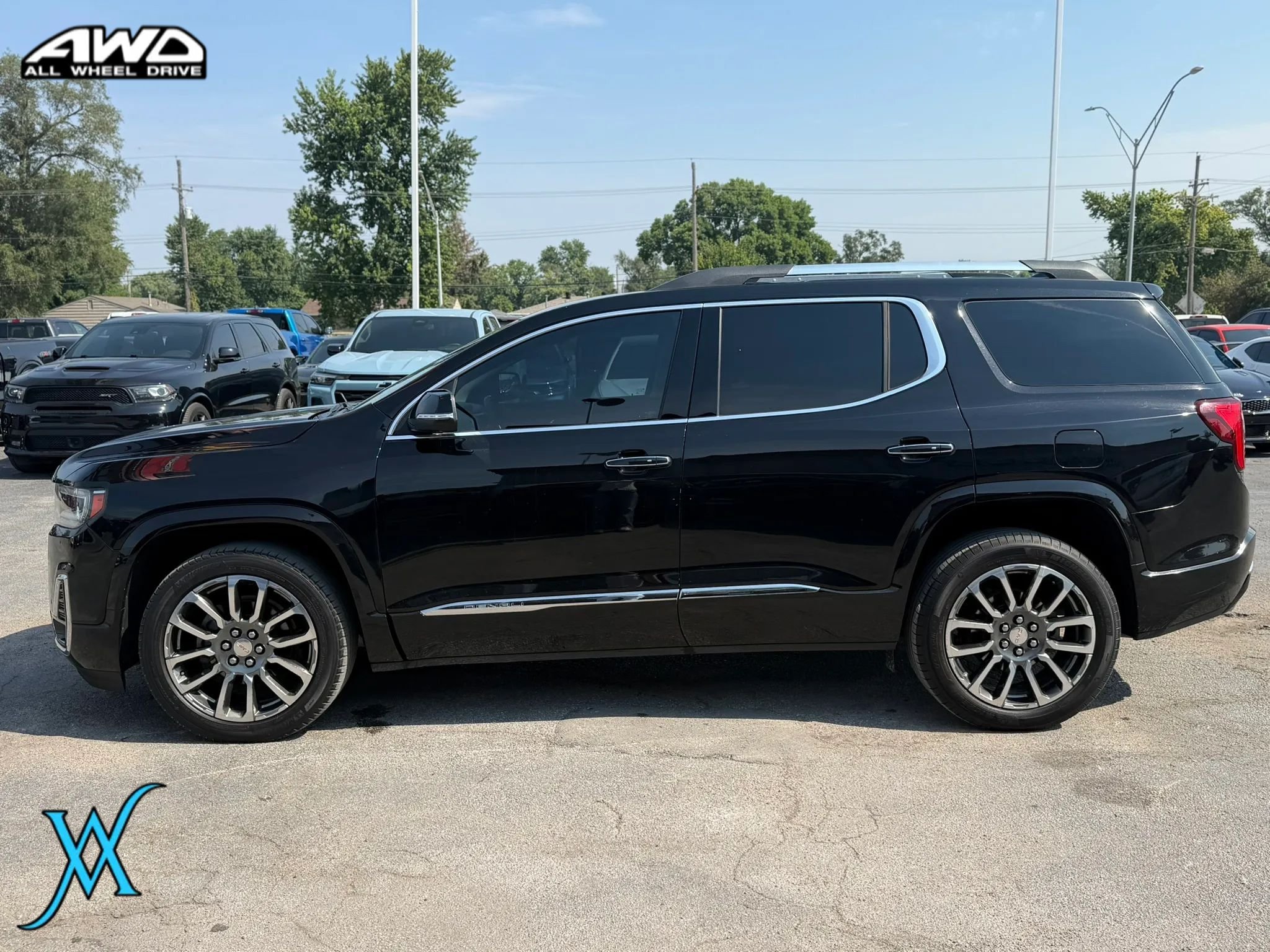 Used 2020 GMC Acadia Denali w/ Technology Package AWD/4WD image 4