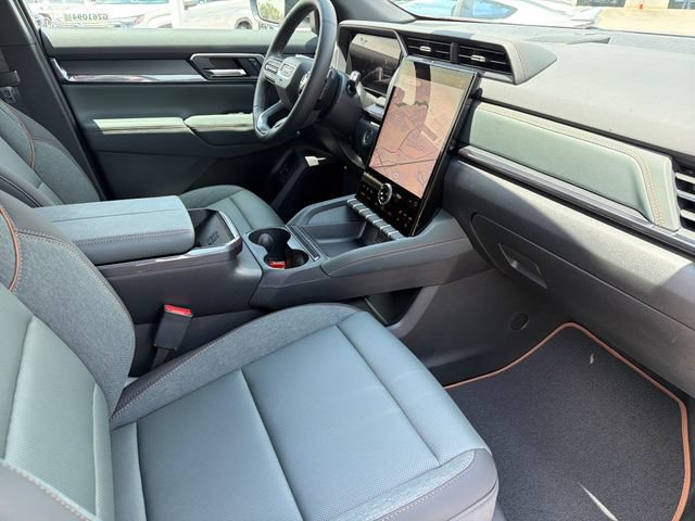 New 2026 GMC Terrain AT4 w/ Technology Package II AWD/4WD image 22