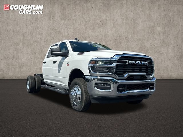 New 2026 RAM 3500 Tradesman w/ Chrome Appearance Group A