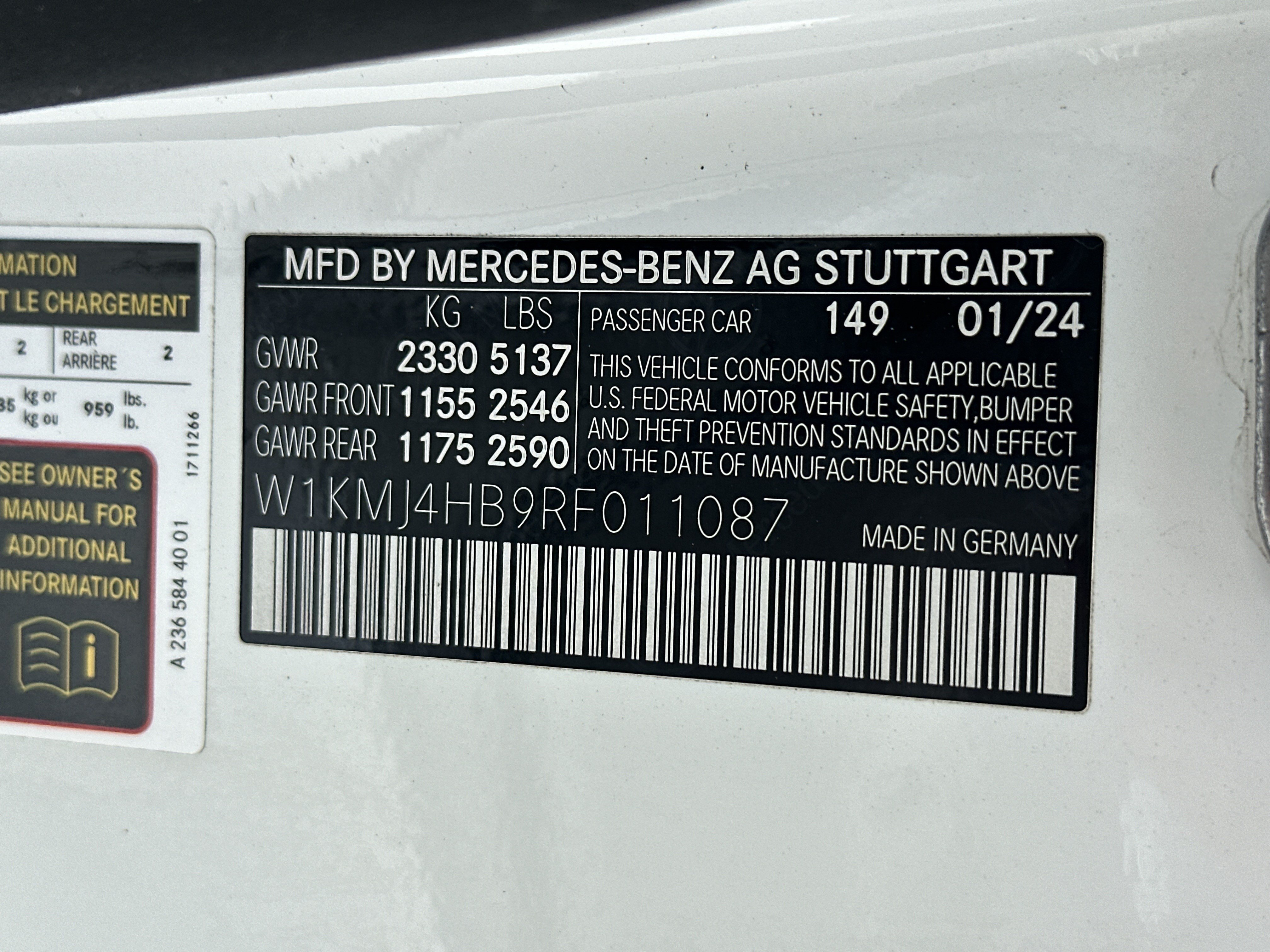 Used 2024 Mercedes-Benz CLE 300 4MATIC Coupe image 35