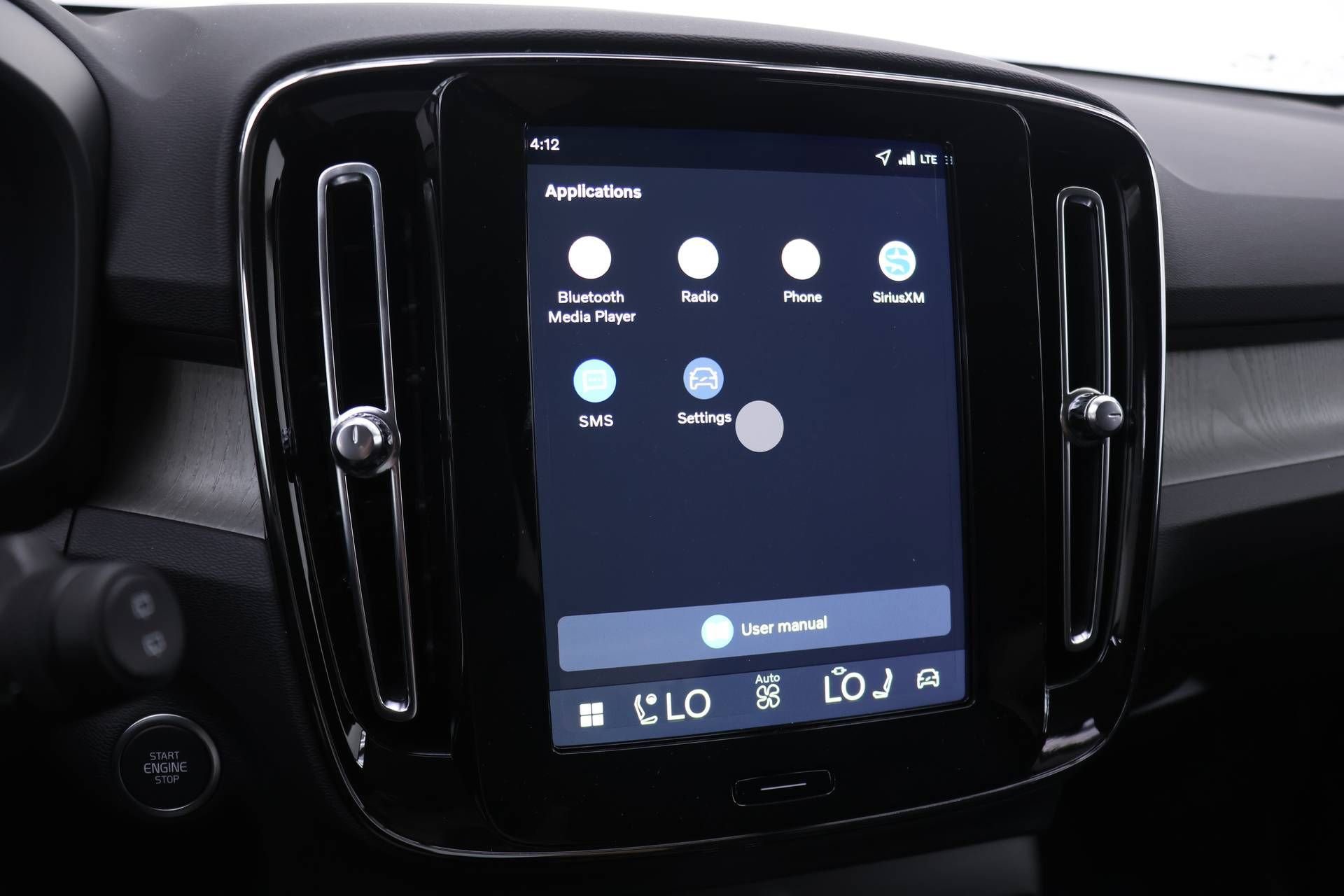 New 2026 Volvo XC40 B5 Core AWD/4WD image 10
