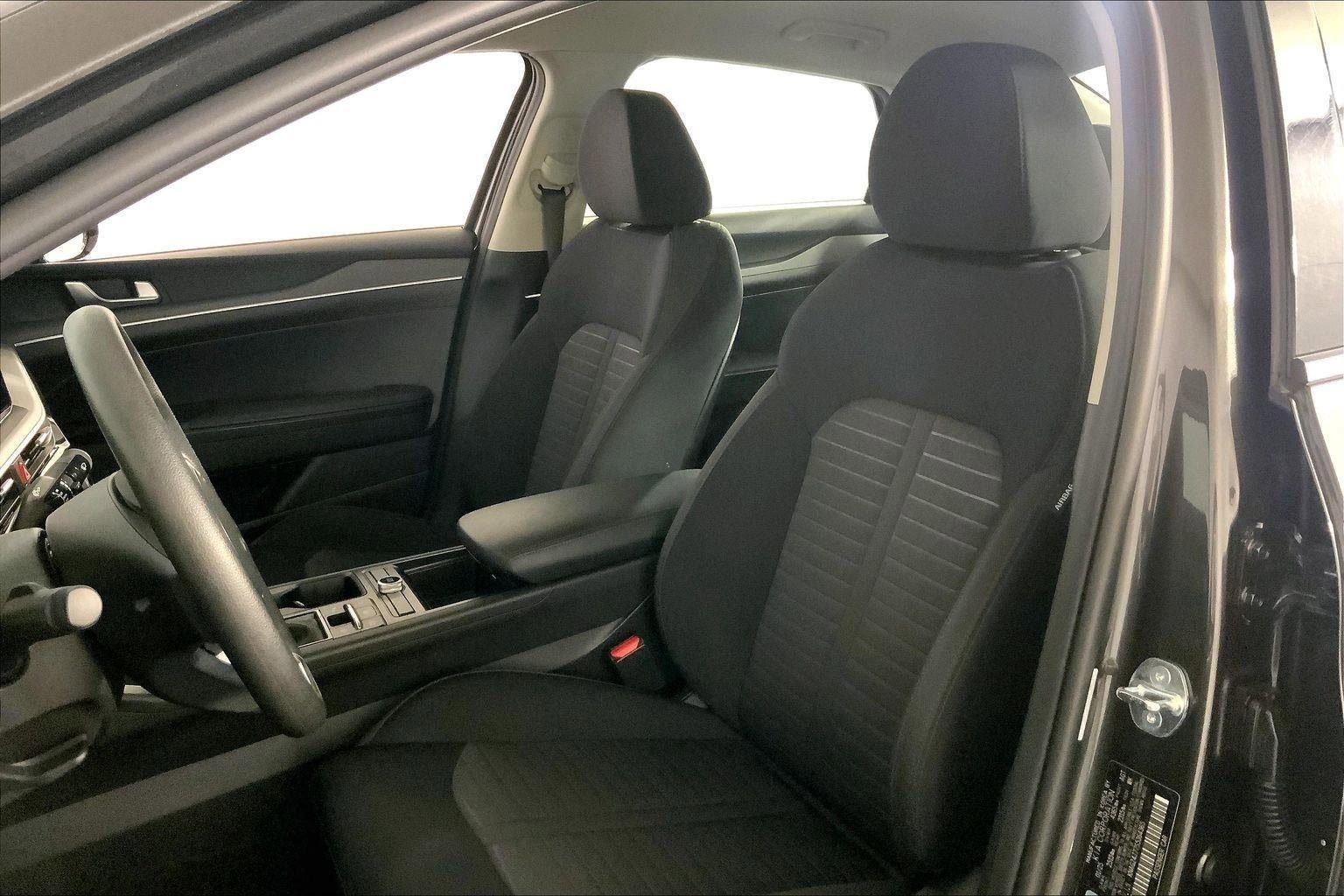 Used 2025 Kia K5 LXS FWD image 23