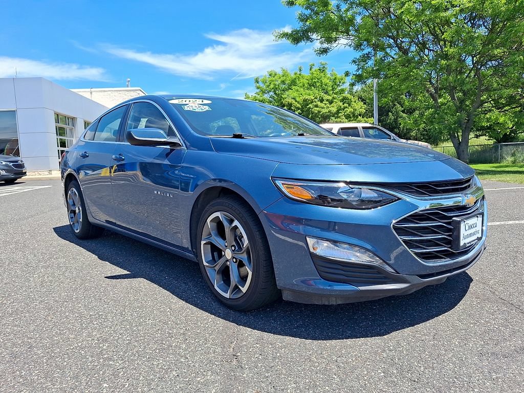 Used 2024 Chevrolet Malibu LT FWD image 6