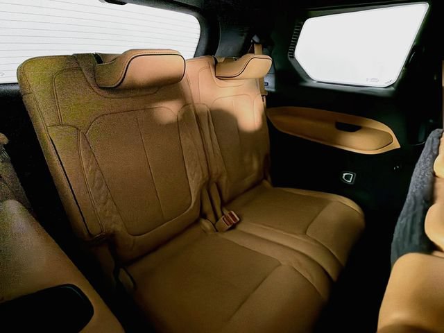 Used 2024 Jeep Grand Cherokee L Summit AWD/4WD image 28