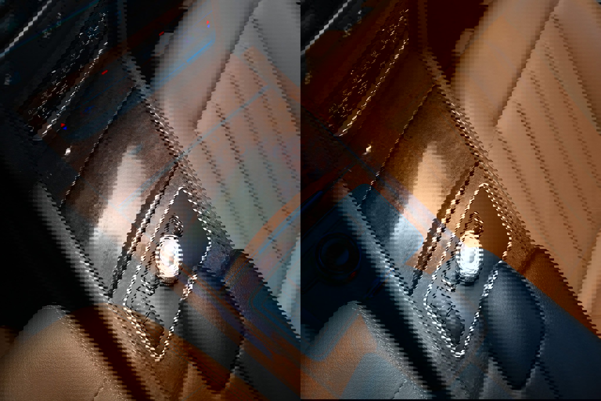 Used 2011 Mercedes-Benz E 350 Sedan image 45