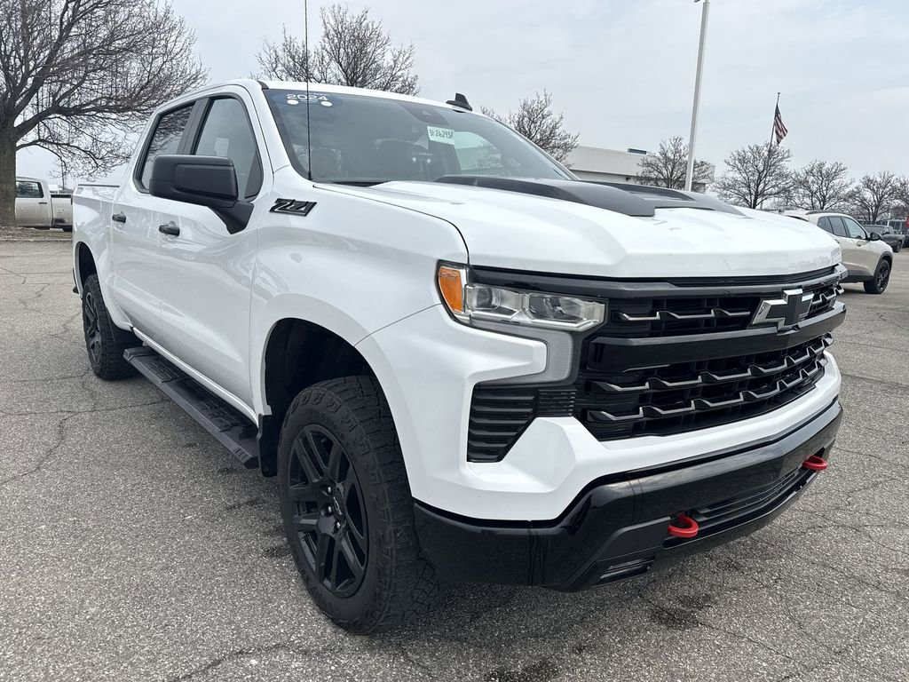 Certified 2024 Chevrolet Silverado 1500 LT Trail Boss w/ Convenience Package II image 2