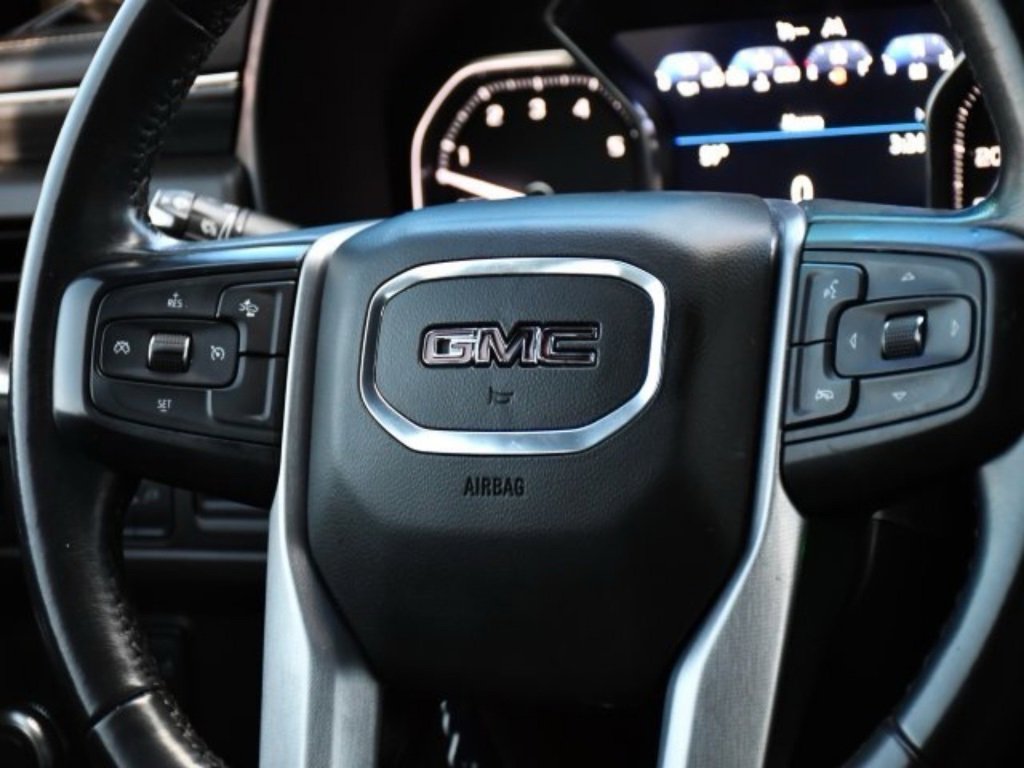 Used 2021 GMC Yukon XL SLT image 25