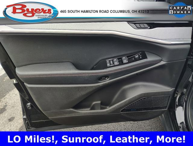 Used 2024 Jeep Wagoneer Launch Edition image 12