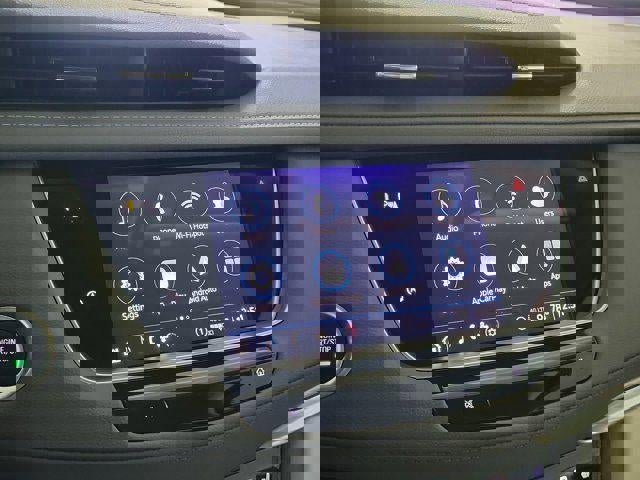 Certified 2022 Cadillac XT5 Premium Luxury image 20