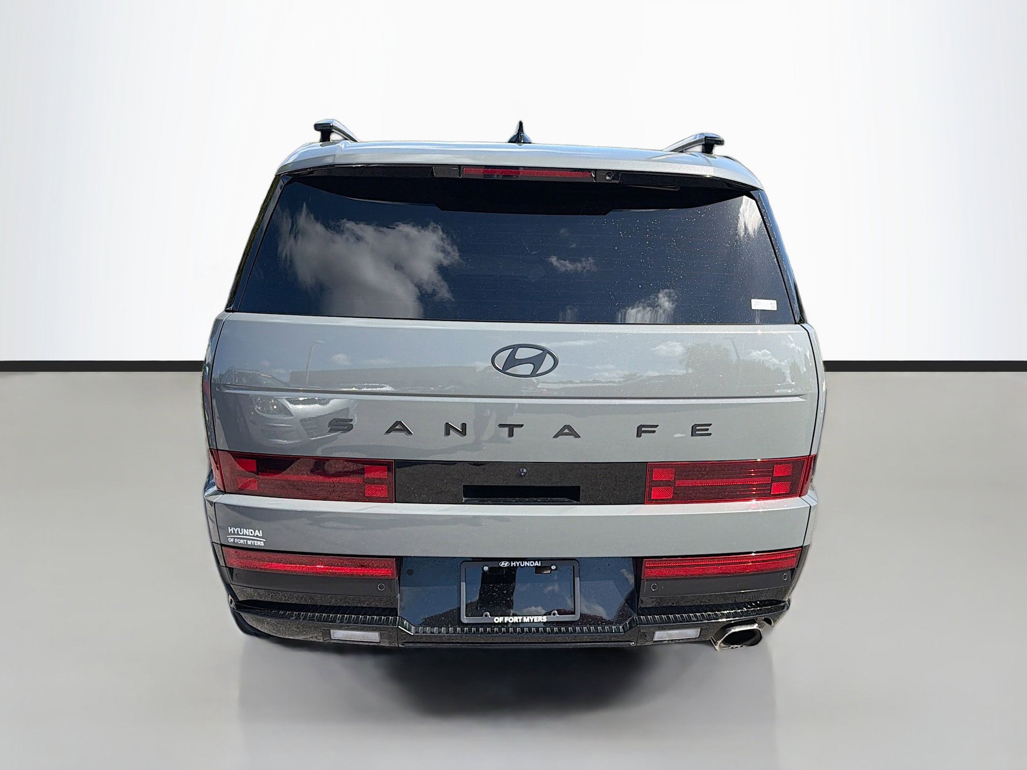 Used 2025 Hyundai Santa Fe Calligraphy image 4