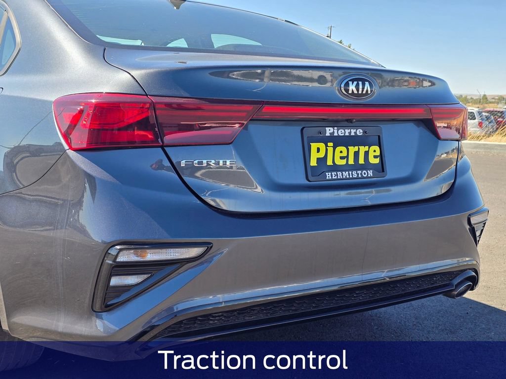 Used 2019 Kia Forte LXS FWD image 8