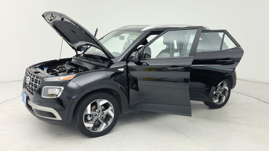 Used 2025 Hyundai Venue SEL FWD image 10