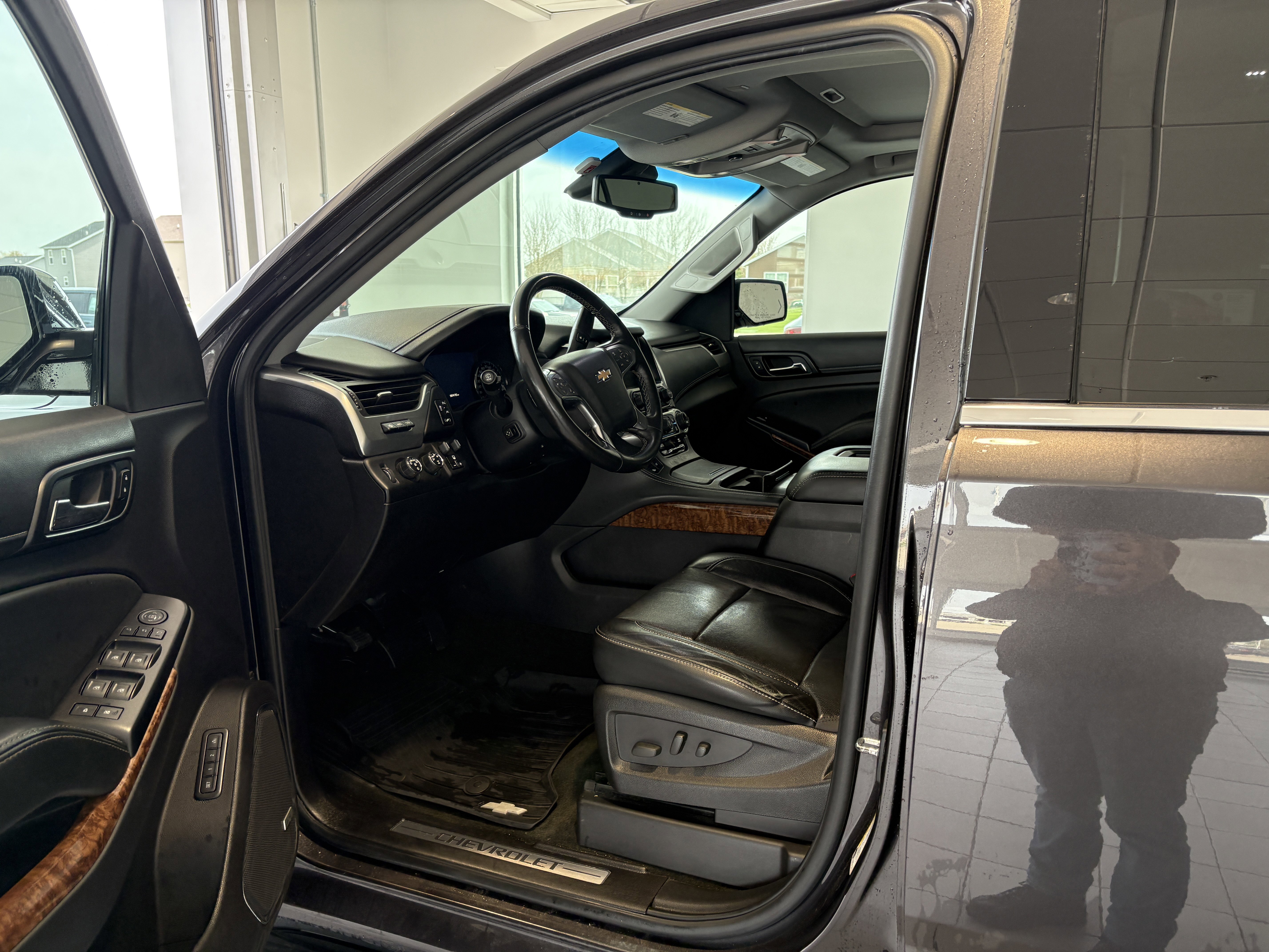 Used 2016 Chevrolet Tahoe LTZ image 10