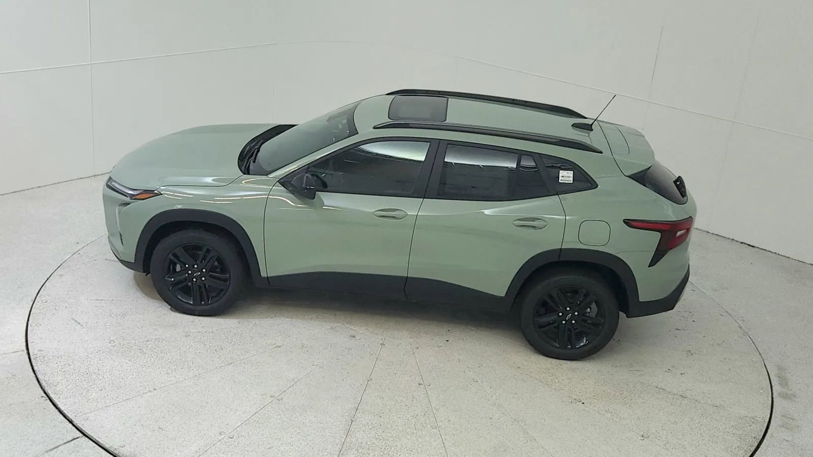 Used 2024 Chevrolet Trax ACTIV w/ Sunroof Package image 43