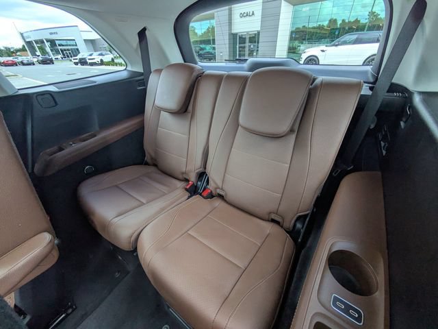Used 2024 Mercedes-Benz GLS 450 4MATIC image 15