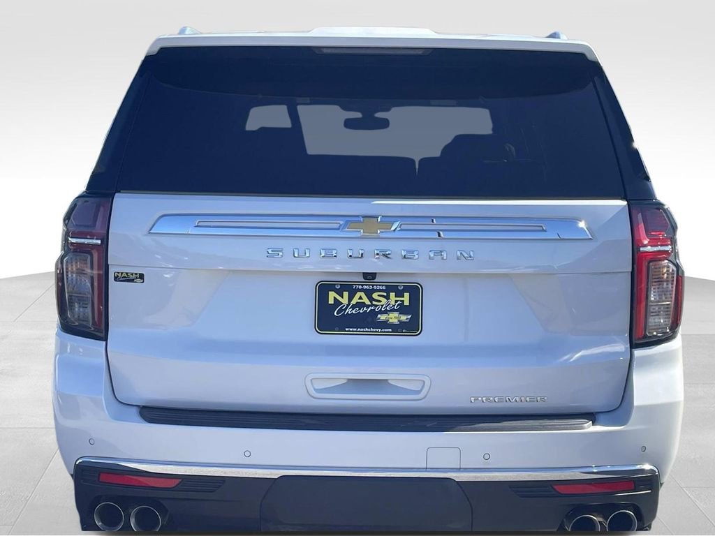 Used 2022 Chevrolet Suburban Premier w/ Max Trailering Package image 4