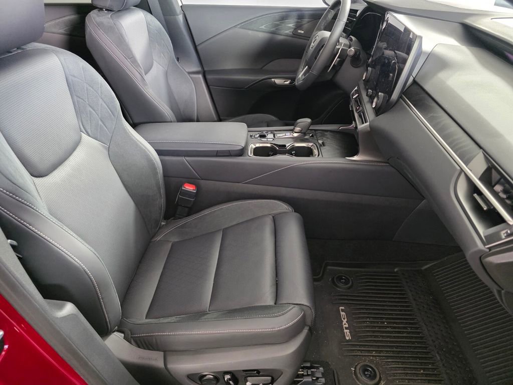 Used 2025 Lexus RX 350 AWD w/ Convenience Package image 24