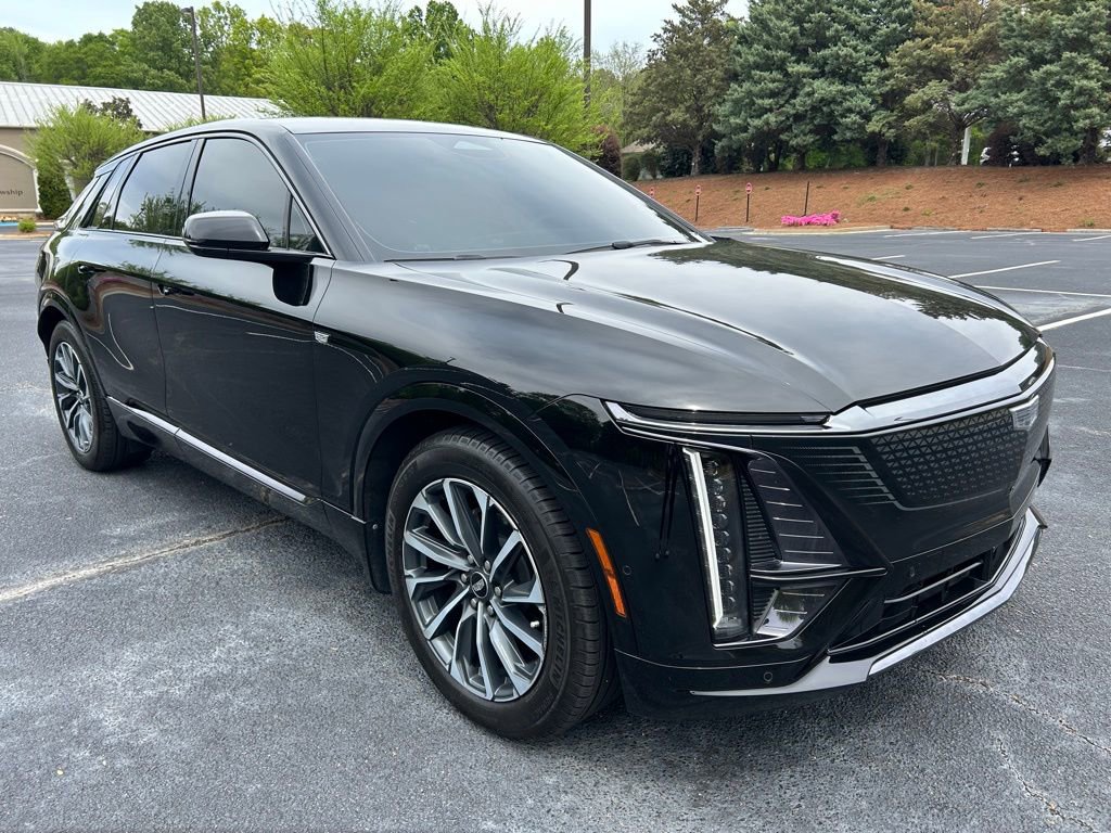 Used 2024 Cadillac Lyriq Sport w/ LPO, Floor Liner Package image 18